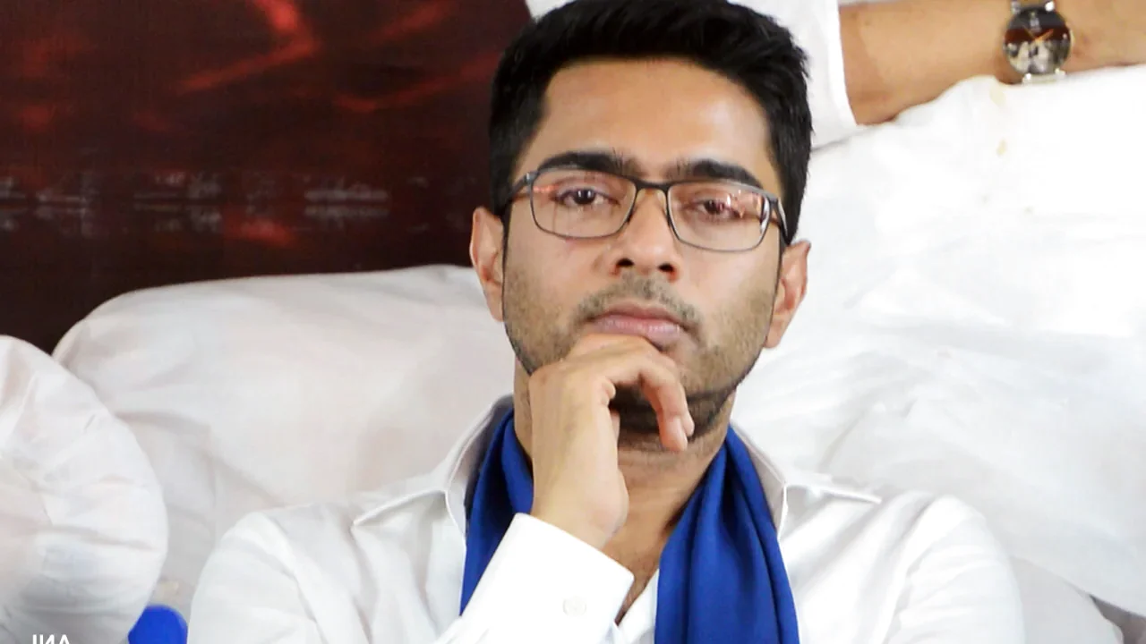 लगभग पर फोकस, अभिषेक बनर्जी ने 10 घंटे से अधिक प्रोब एजेंसी ईडी के लिए सवाल किया