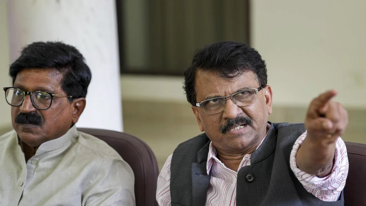 मेरे पर फोकस, भाजपा मंत्री महाजन, संजय Raut Shiv Sena (UBT) संकट पर तेज शब्दों का आदान-प्रदान