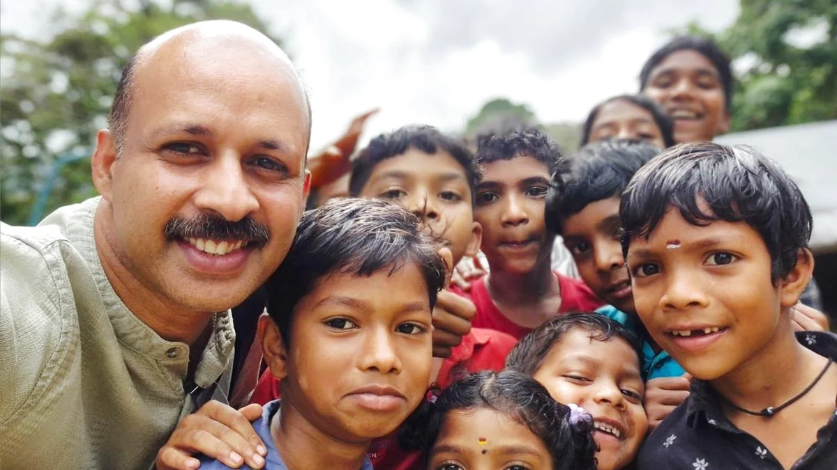 अंत में, एक समर्पित शिक्षक Edamalakkudy में हेडमास्टर के रूप में कार्य करता है: प्राथमिक पर नई जानकारी
