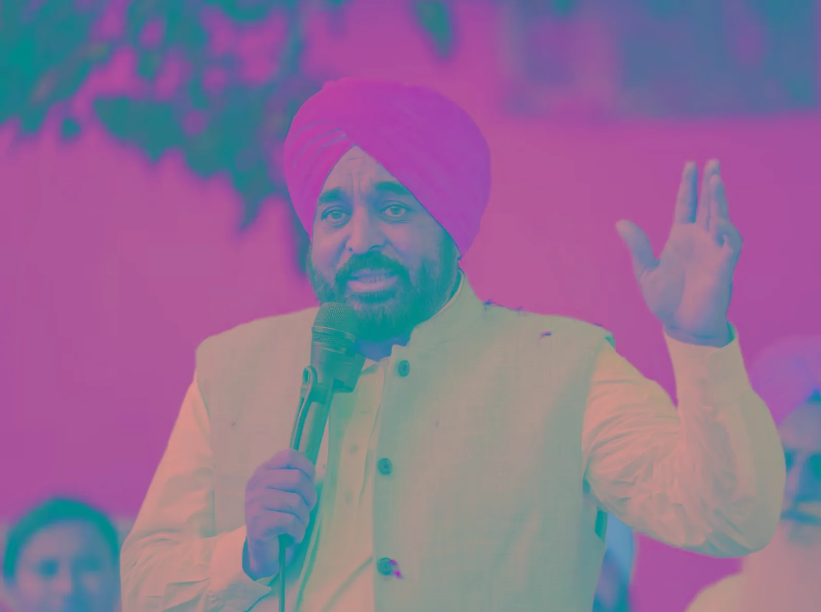 'Not Bhagwant Mann': AAP ने '1,191 अलग-अलग कोण' का हवाला देते हुए पंजाब मुख्यमंत्री को 'sacrilege' पंक्ति में बचाने क...