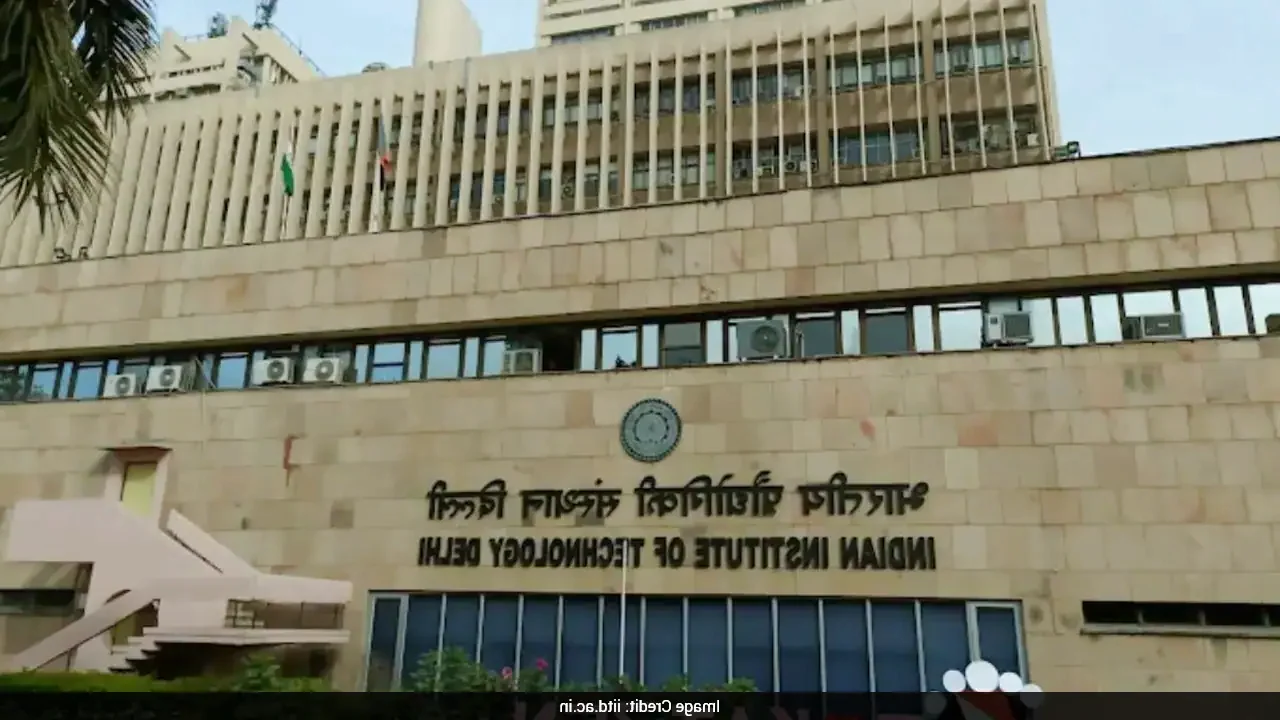 क्यूएस वर्ल्ड यूनिवर्सिटी रैंकिंग 2027: आईआईटी दिल्ली भारतीय संस्थानों में सबसे ऊपर है, वैश्विक रैंकिंग में सुधार के...