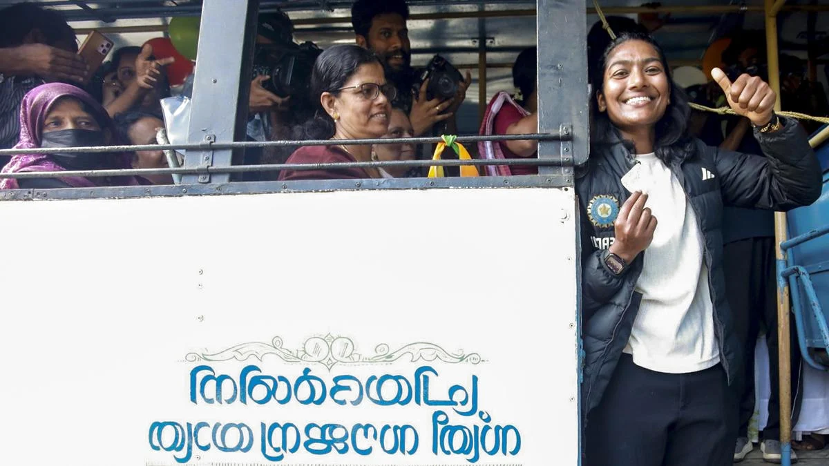 Priyadarshini योजना के उद्घाटन दिवस पर KSRTC में महिलाओं के संरक्षण में रिकॉर्ड वृद्धि: महिला पर नई जानकारी