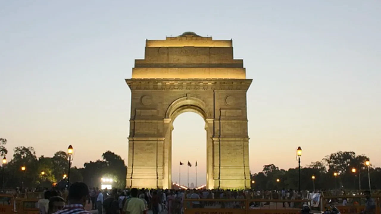दिल्ली को लेकर बड़ा अपडेट, मौसम लाइव अपडेट: दिल्ली रिकॉर्ड नीचे-सामान्य तापमान, वायु गुणवत्ता संतोषजनक